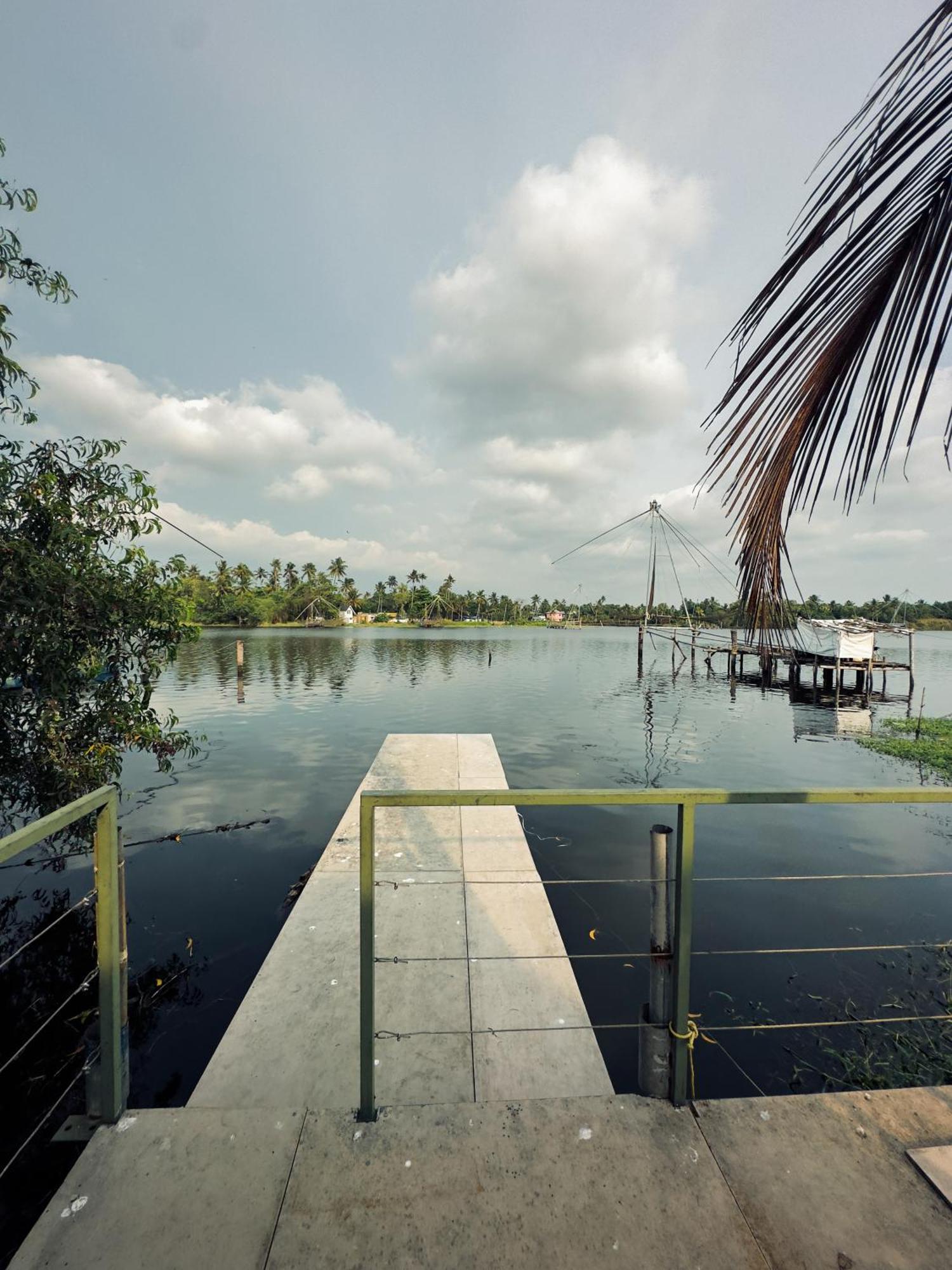 Villa Bamboonest Riverside Kochi Exterior foto